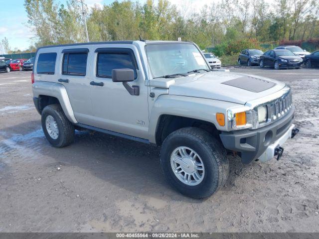  Salvage HUMMER H3 Suv