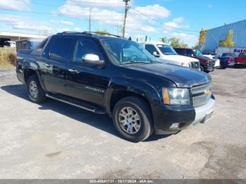  Salvage Chevrolet Avalanche 1500