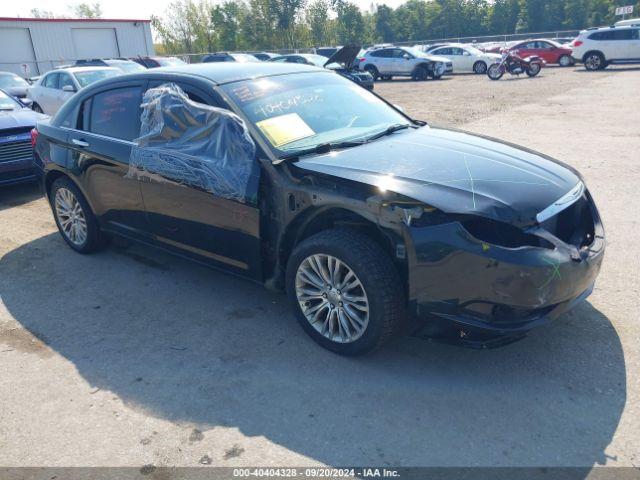  Salvage Chrysler 200