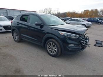  Salvage Hyundai TUCSON