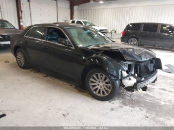  Salvage Chrysler 300