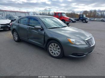  Salvage Chrysler 200