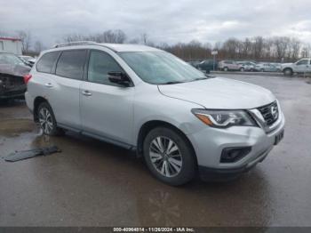  Salvage Nissan Pathfinder