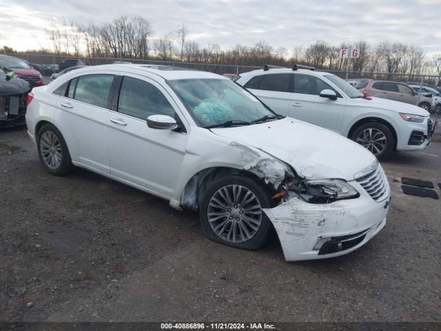  Salvage Chrysler 200