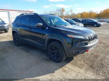  Salvage Jeep Cherokee