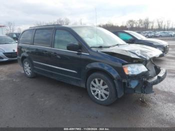  Salvage Chrysler Town & Country