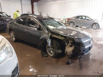  Salvage Nissan Maxima