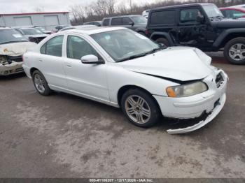  Salvage Volvo S60