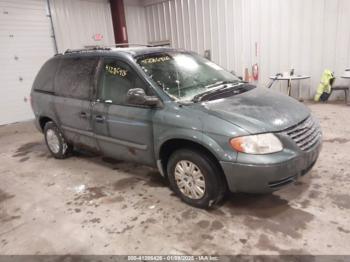  Salvage Chrysler Town & Country