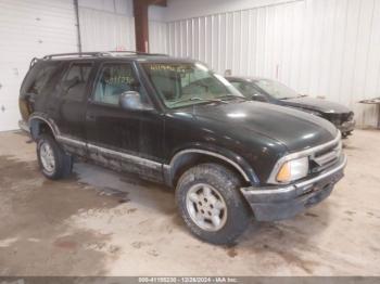  Salvage Chevrolet Blazer