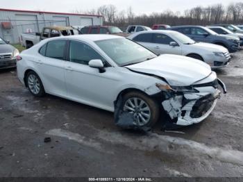  Salvage Toyota Camry