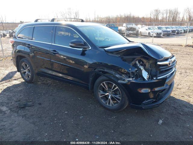  Salvage Toyota Highlander