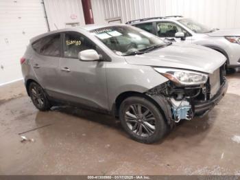  Salvage Hyundai TUCSON