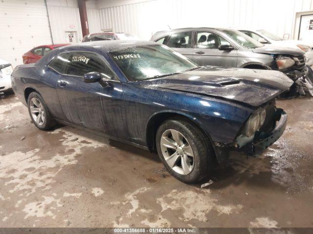  Salvage Dodge Challenger