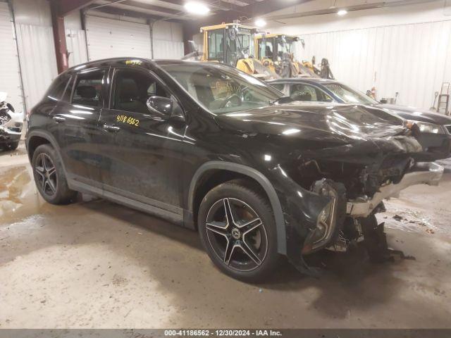  Salvage Mercedes-Benz GLA