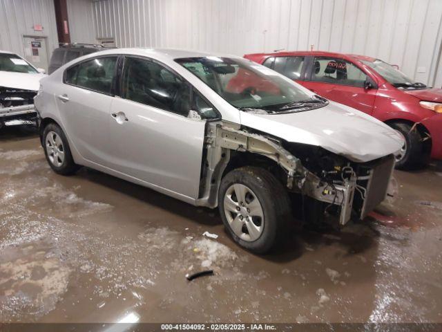  Salvage Kia Forte