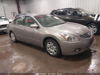  Salvage Nissan Altima