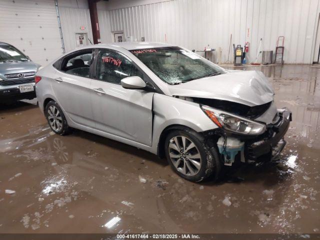  Salvage Hyundai ACCENT