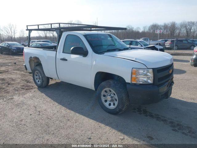  Salvage Chevrolet Silverado 1500