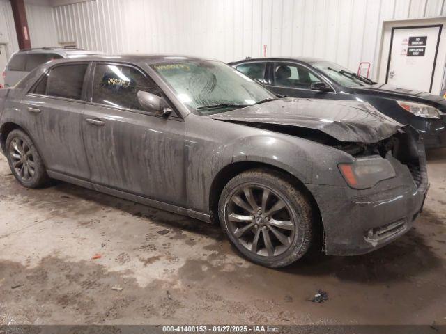  Salvage Chrysler 300