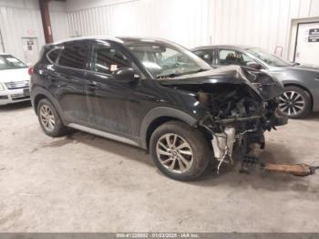  Salvage Hyundai TUCSON