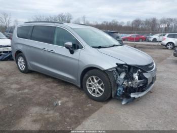  Salvage Chrysler Voyager