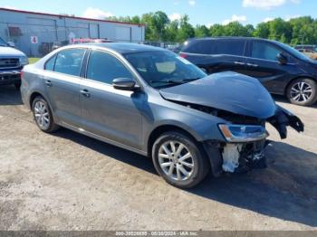  Salvage Volkswagen Jetta