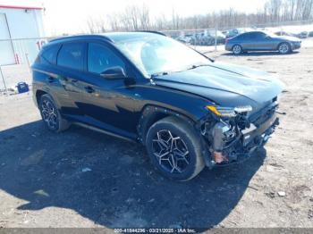  Salvage Hyundai TUCSON