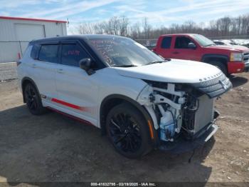  Salvage Mitsubishi Outlander