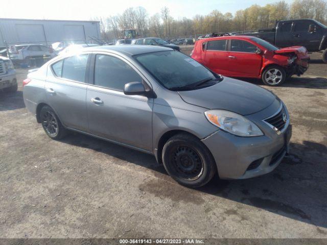  Salvage Nissan Versa