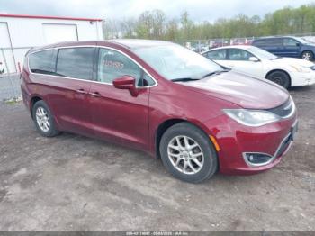  Salvage Chrysler Pacifica