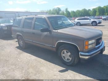  Salvage GMC Yukon