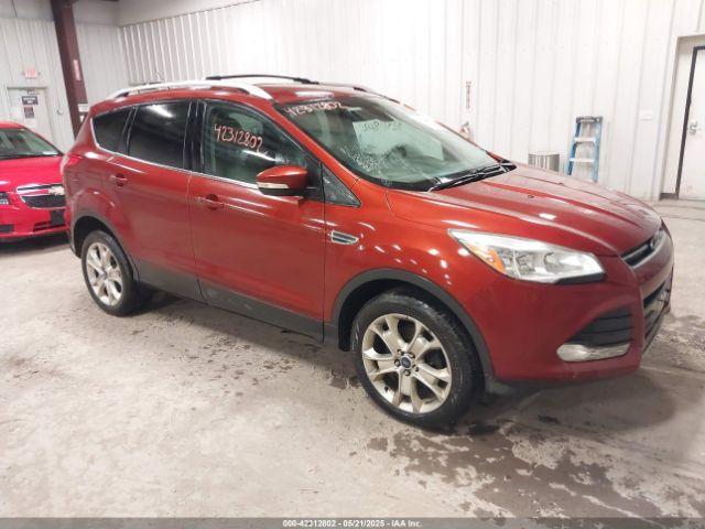  Salvage Ford Escape