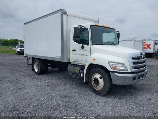  Salvage Hino 258 268