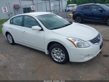  Salvage Nissan Altima