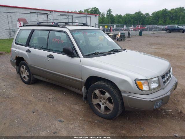  Salvage Subaru Forester
