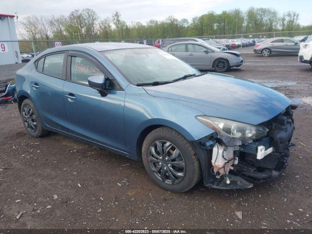  Salvage Mazda Mazda3