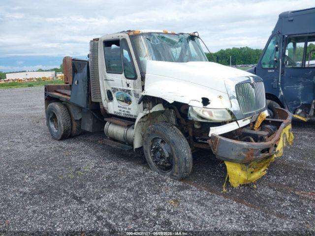  Salvage International 8000