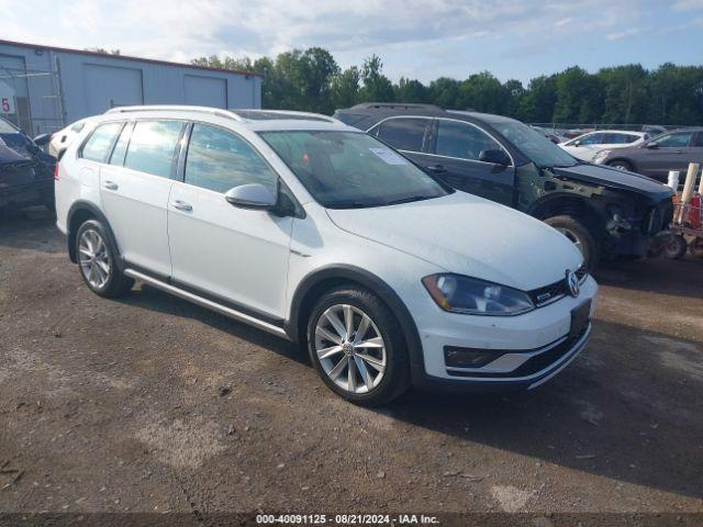 Salvage Volkswagen Golf