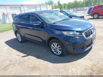  Salvage Kia Sorento