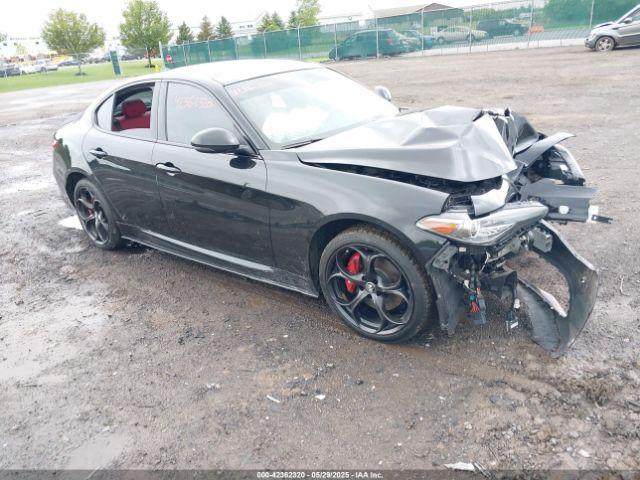  Salvage Alfa Romeo Giulia