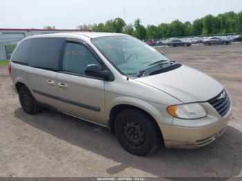  Salvage Chrysler Town & Country