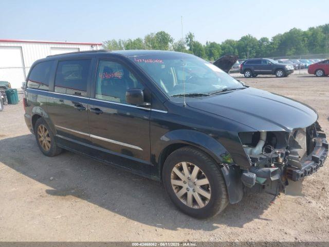  Salvage Chrysler Town & Country