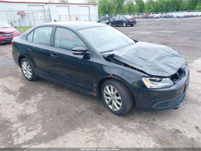  Salvage Volkswagen Jetta