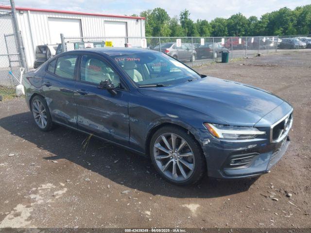  Salvage Volvo S60