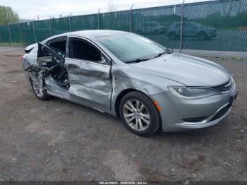  Salvage Chrysler 200