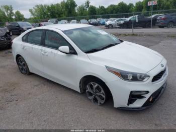  Salvage Kia Forte