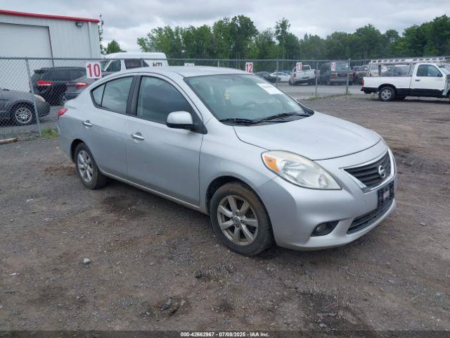 Salvage Nissan Versa