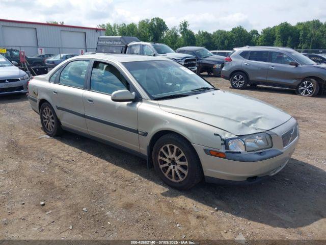  Salvage Volvo S80