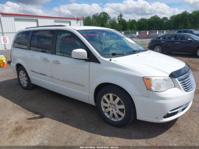  Salvage Chrysler Town & Country